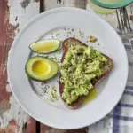 Smashed avocado on toast