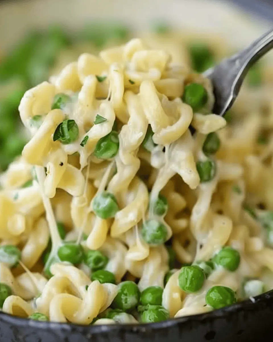 Creamy Peas and Noodles: Easy Comfort Food with Turkey Bacon
