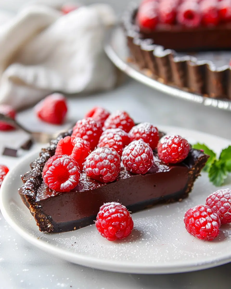 Easy Chocolate Raspberry Tart: Indulgent Treat for Any Occasion